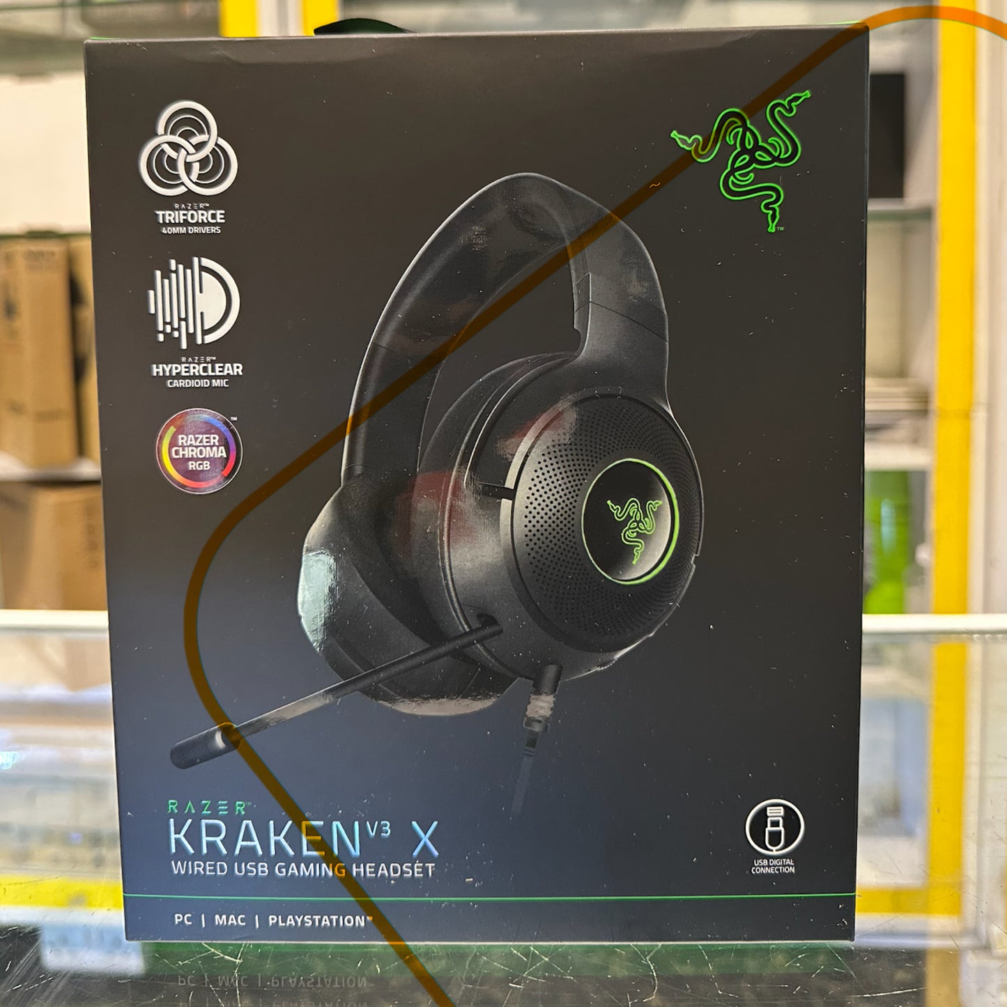 Razer Kraken V4 Wireless Gaming Headset: 2.4GHz, Bluetooth-USB Super Wideband Mic-9 Zone RGB Lighting