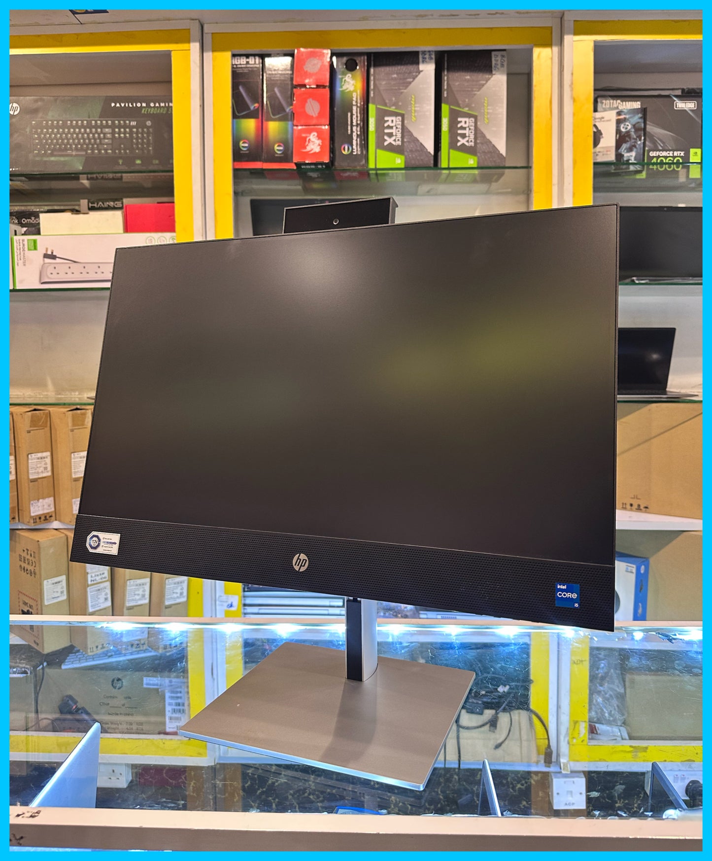 Hp ProOne 440 G9 24"3 All-in-One Ci5 12th Gen 8GB Ram 256GB SSD Storage
