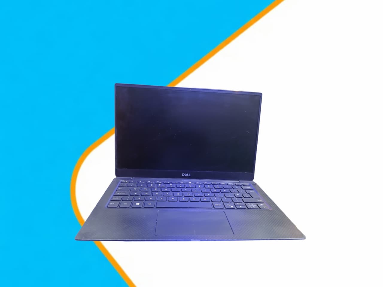 Dell XPS 13 9380 Core i7  8th Gen16GB RAM 256 SSD 8th Gen 13-Inches Laptop